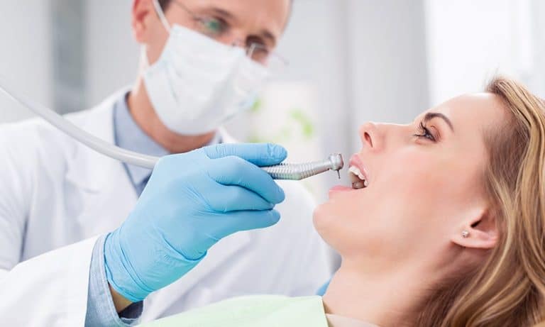 Elevating Dental Care: The Art of Choosing the Right Equipment