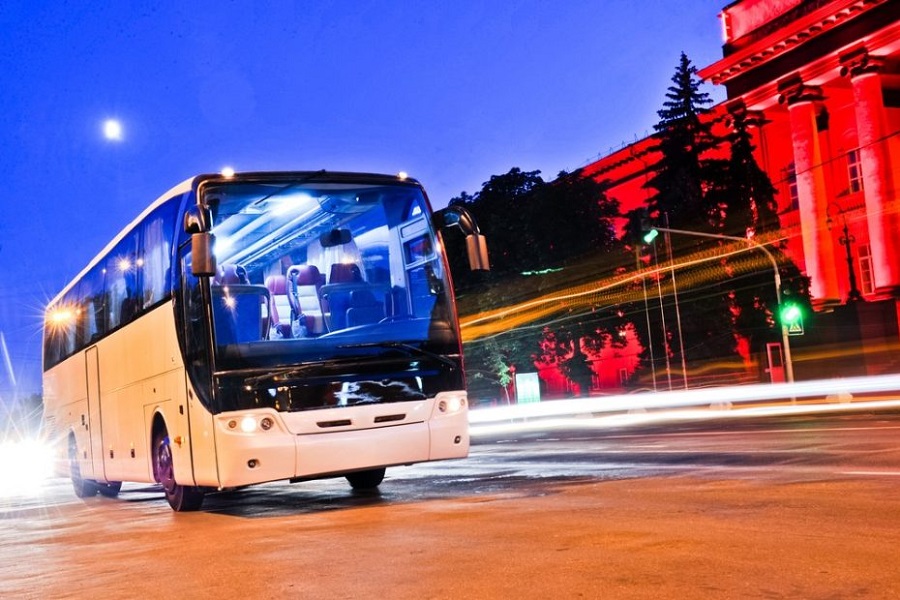 The Benefits and Practical Advantages of Charter Bus Rentals Practical Advantages