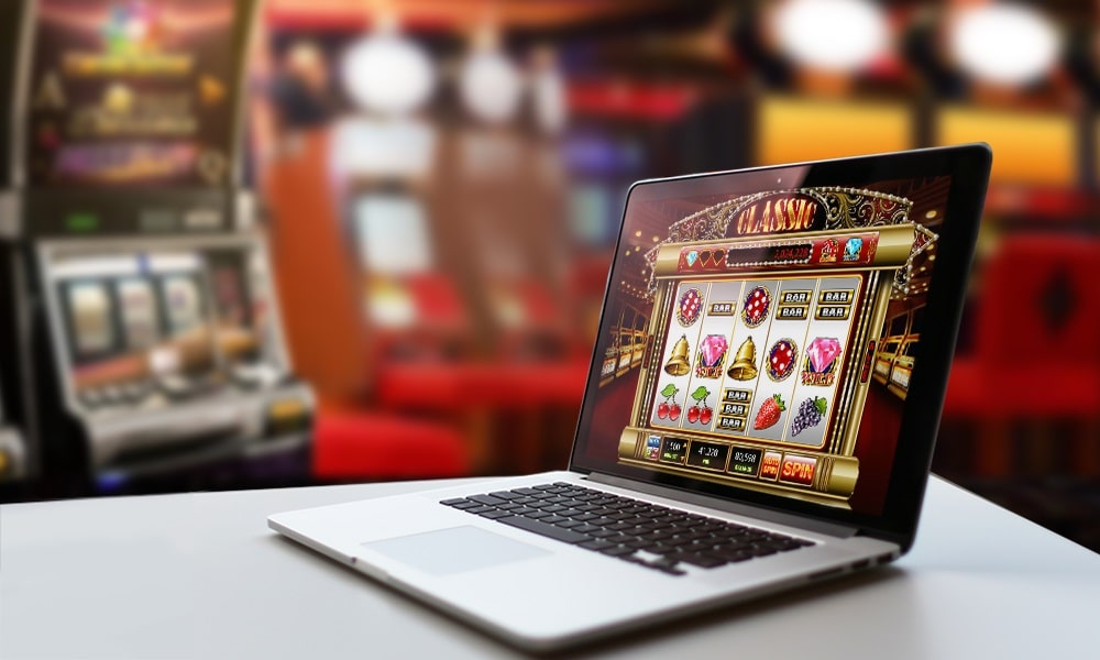 How do online slots handle connection interruptions?