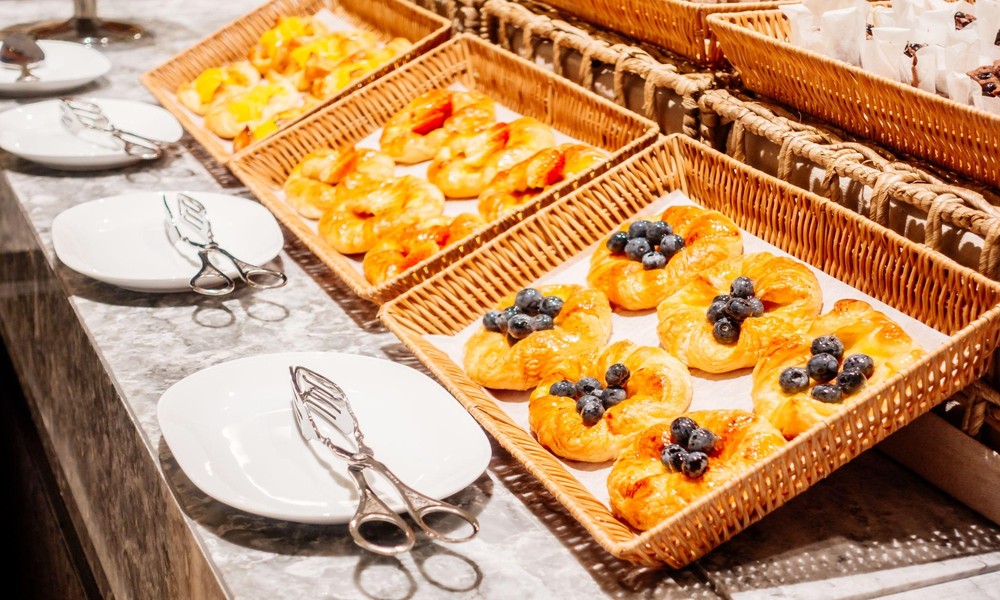 Reasons Mini Pastries Work Well for Social Gatherings